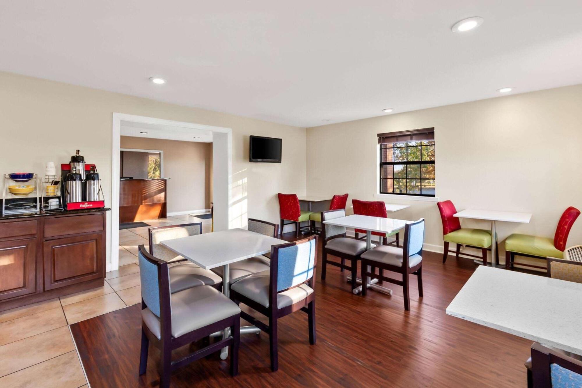 Days Inn By Wyndham Brownsville Luaran gambar