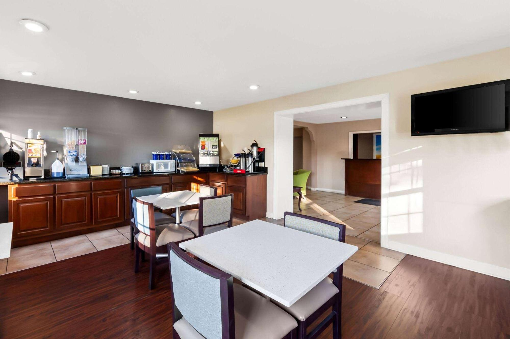 Days Inn By Wyndham Brownsville Luaran gambar